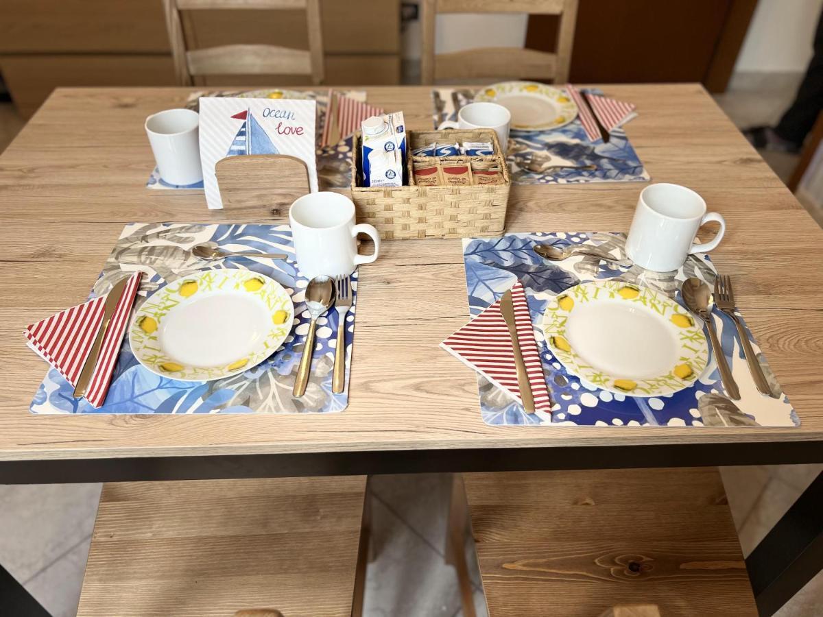 Bed And Breakfast Mare Blu Civitavecchia Buitenkant foto
